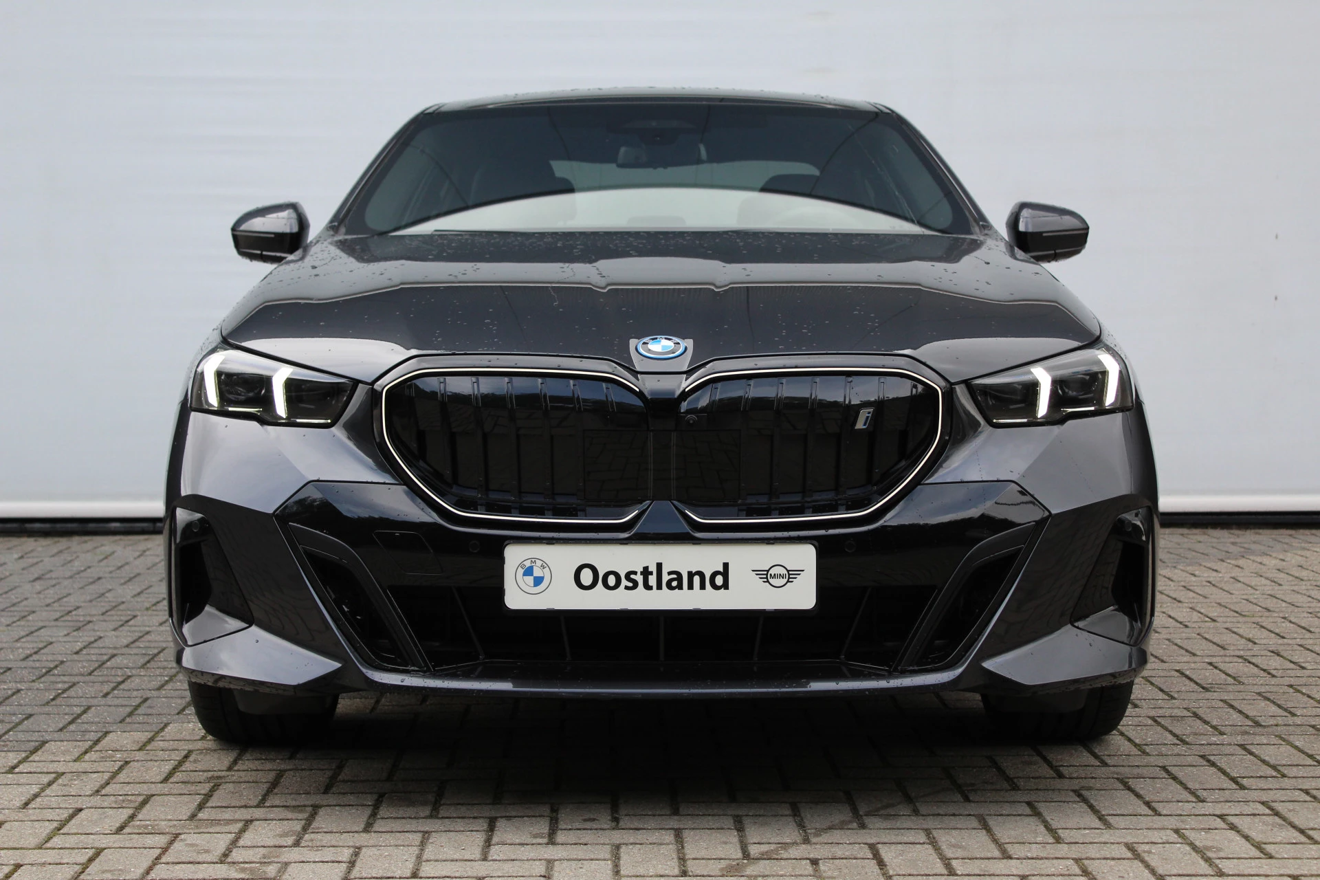 Hoofdafbeelding BMW i5