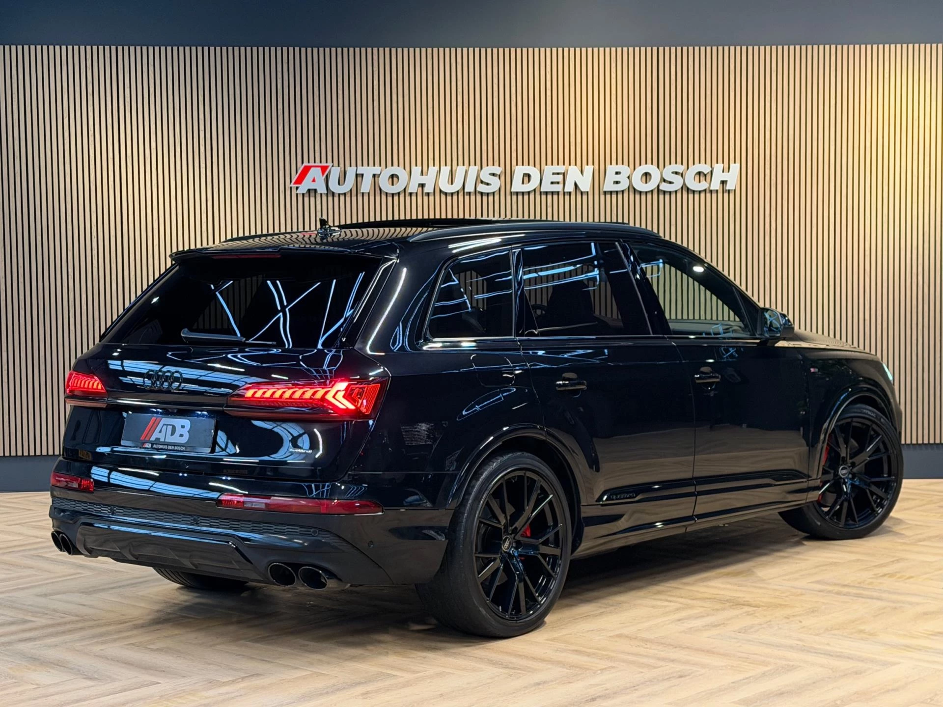 Hoofdafbeelding Audi Q7