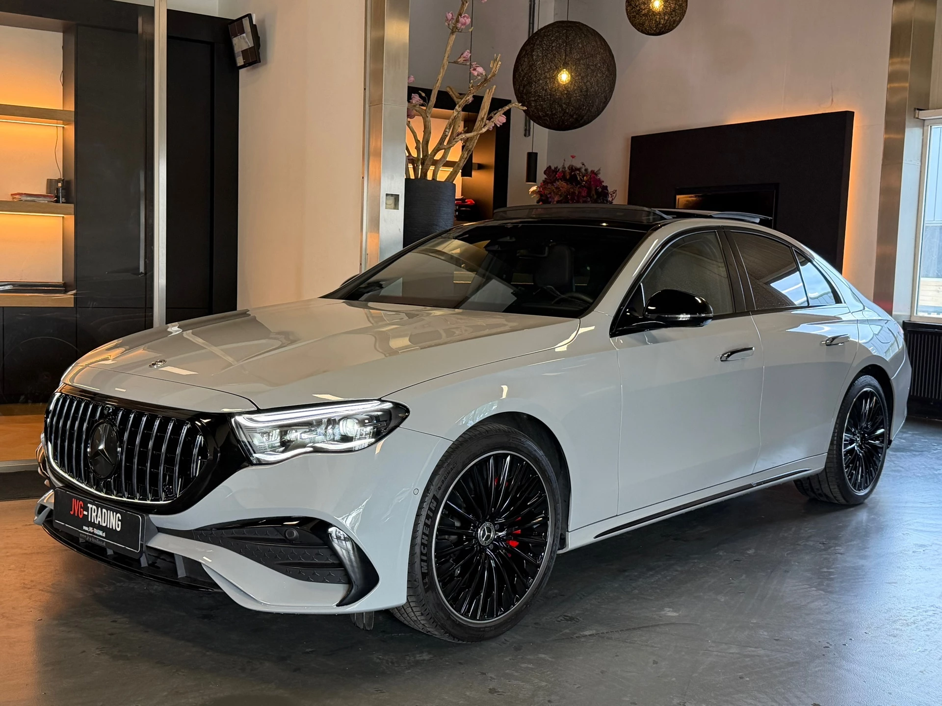 Hoofdafbeelding Mercedes-Benz E-Klasse