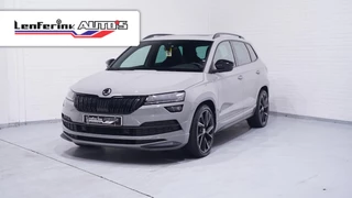 Skoda Karoq 1.5 TSI ACT Sportline Business Panoramadak Apple Carplay Camera NAP Stoel- en voorruitverwarming Canton Soundsysteem Virtual Cockpit Trekhaak