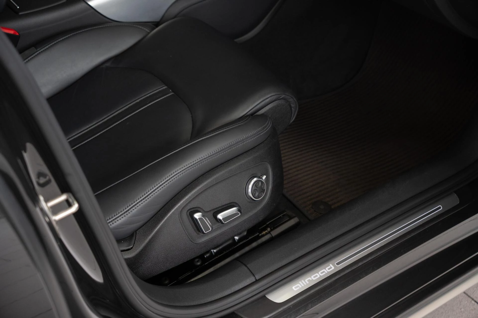 Hoofdafbeelding Audi A6 Allroad