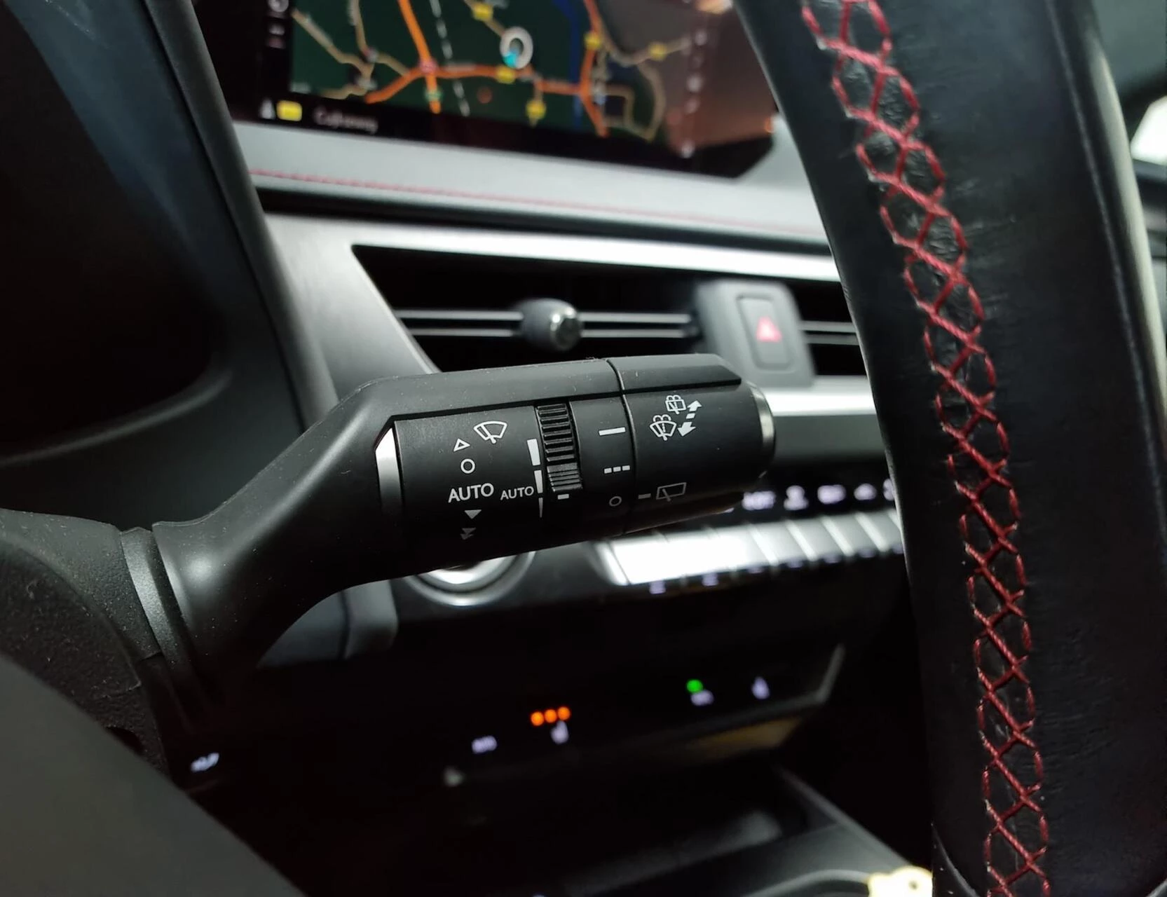 Hoofdafbeelding Lexus UX