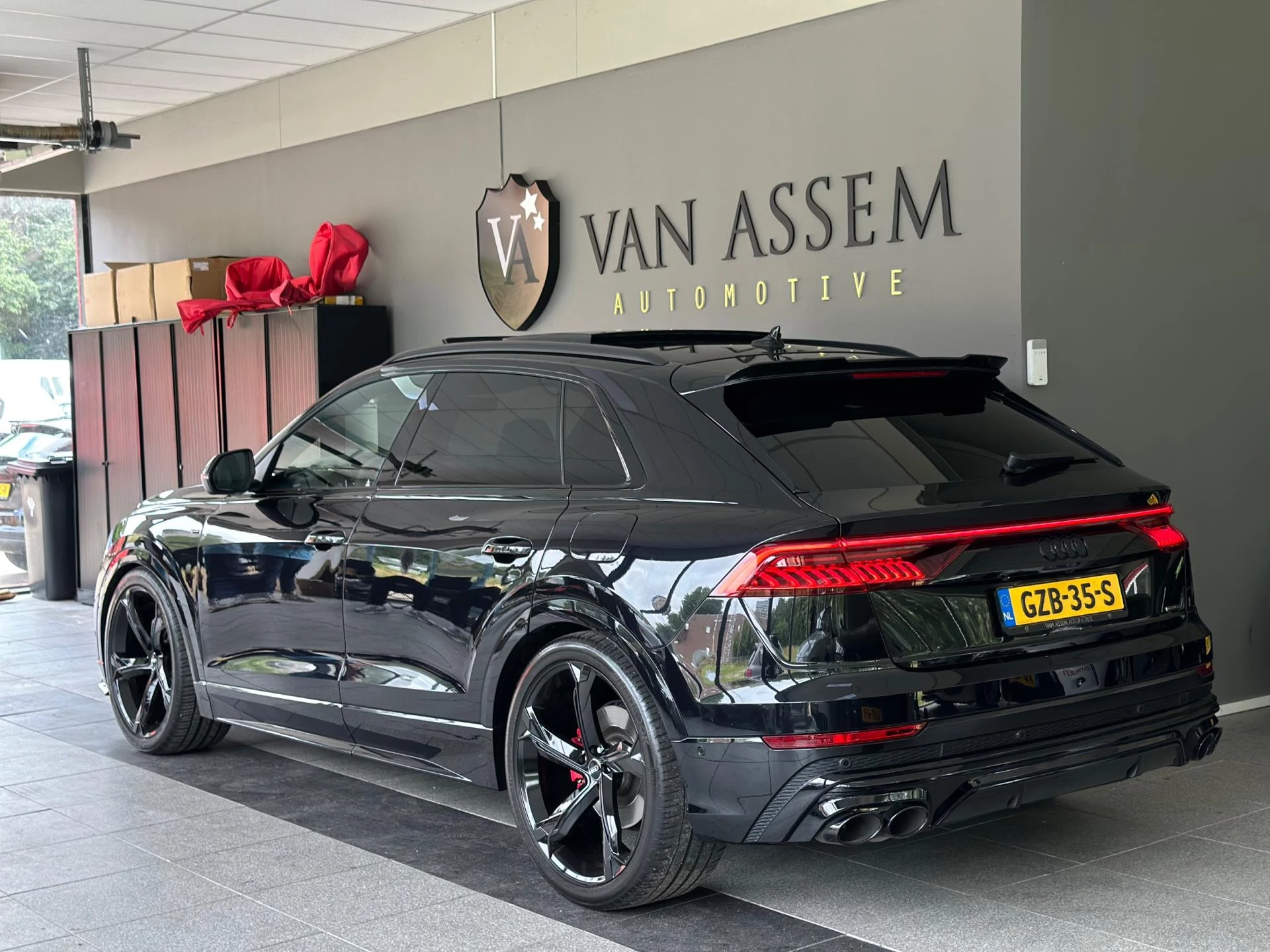 Hoofdafbeelding Audi Q8