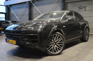 Porsche Cayenne Coupé 3.0 E-Hybrid pano camera Bose leer 22 inch 470 pk !!