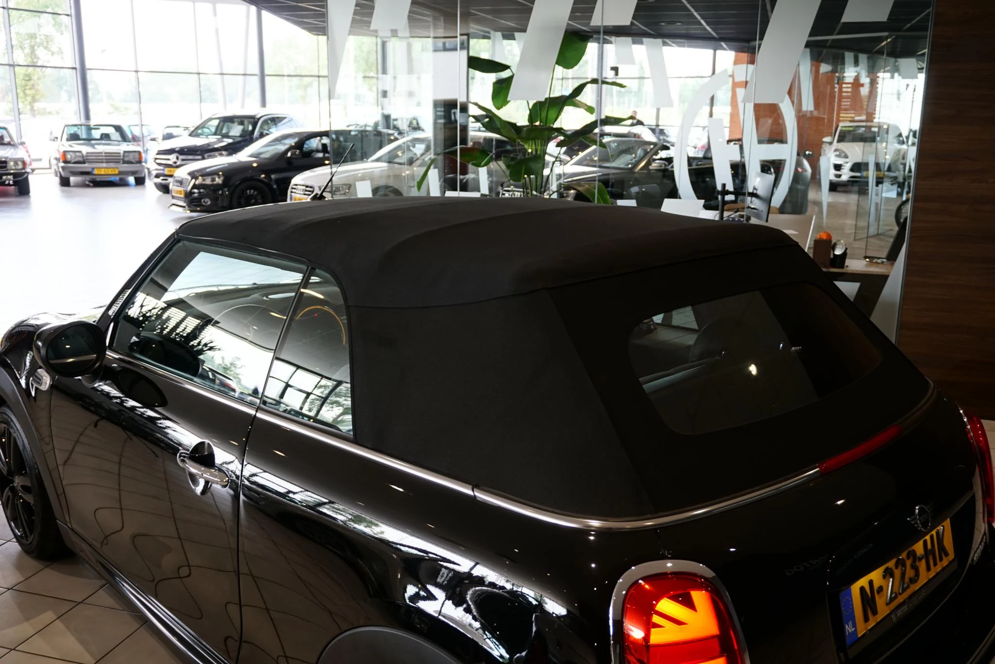 Hoofdafbeelding MINI Cooper Cabrio