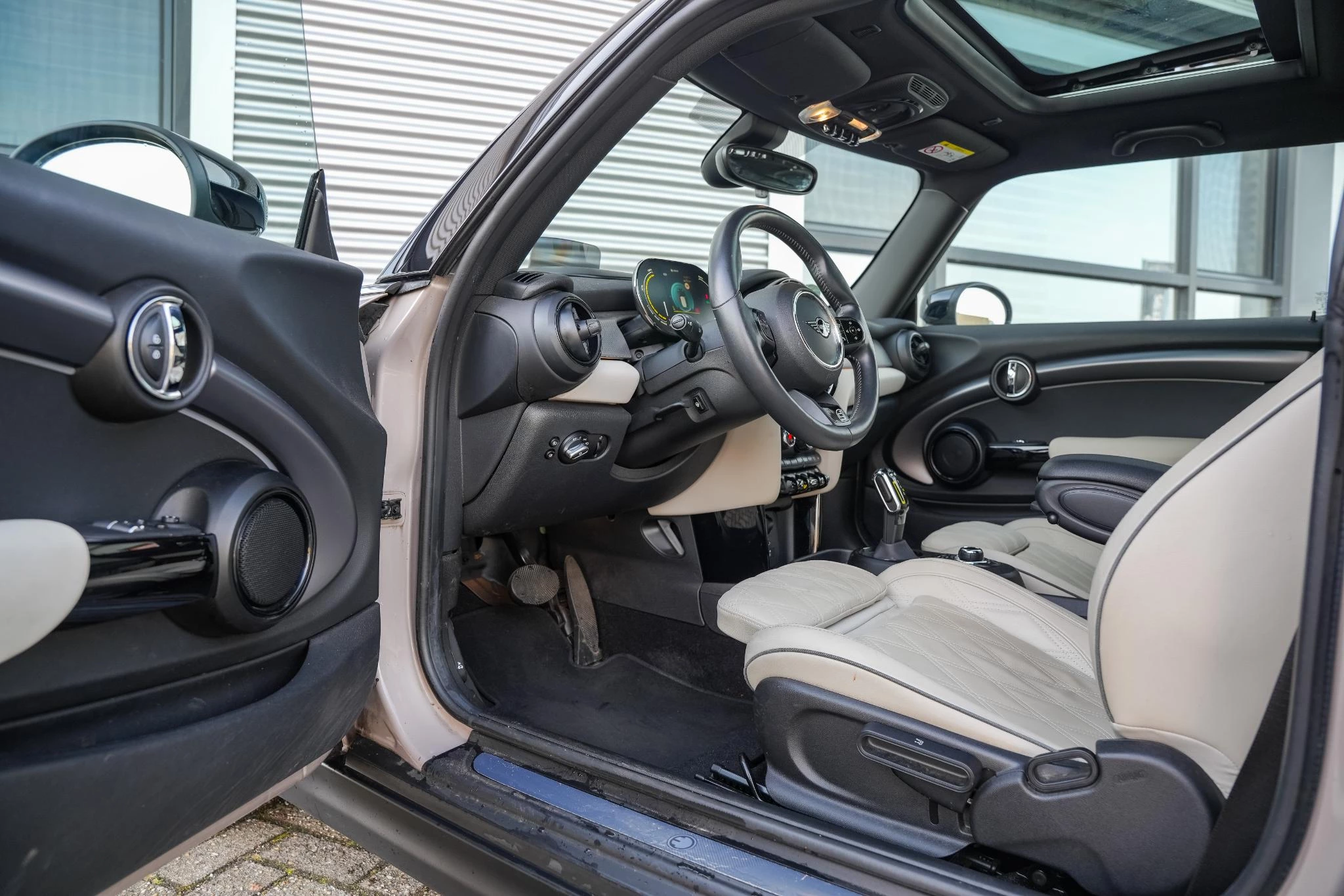 Hoofdafbeelding MINI Electric