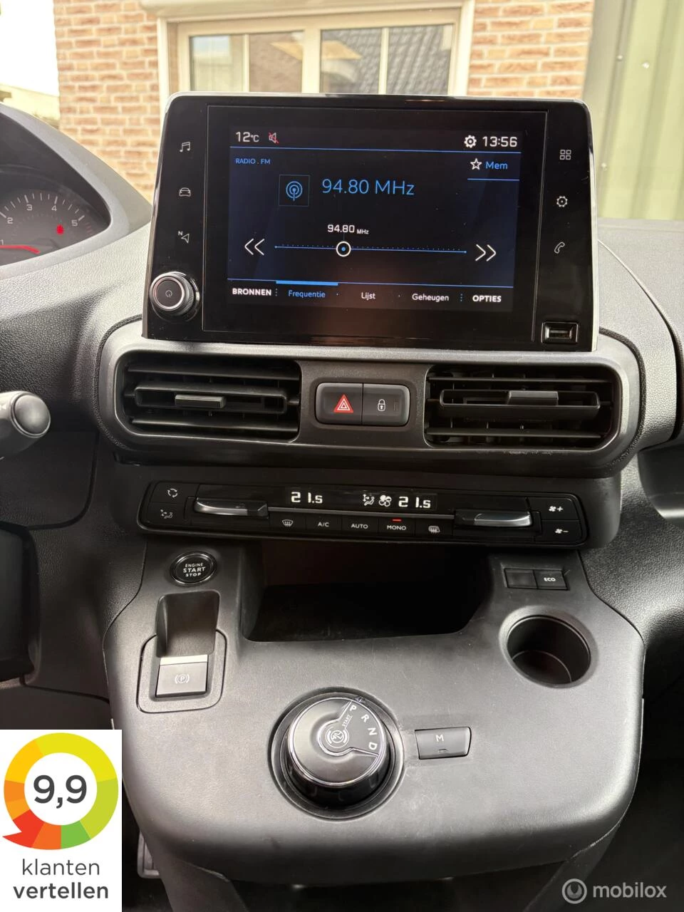 Hoofdafbeelding Peugeot Partner