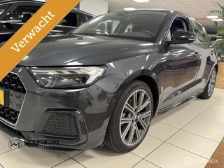 Hoofdafbeelding Audi A1 Sportback Audi A1 Sportback 30 TFSI edition one |Automaat|Line Assist|Stoel Verw.|Camera|etc.