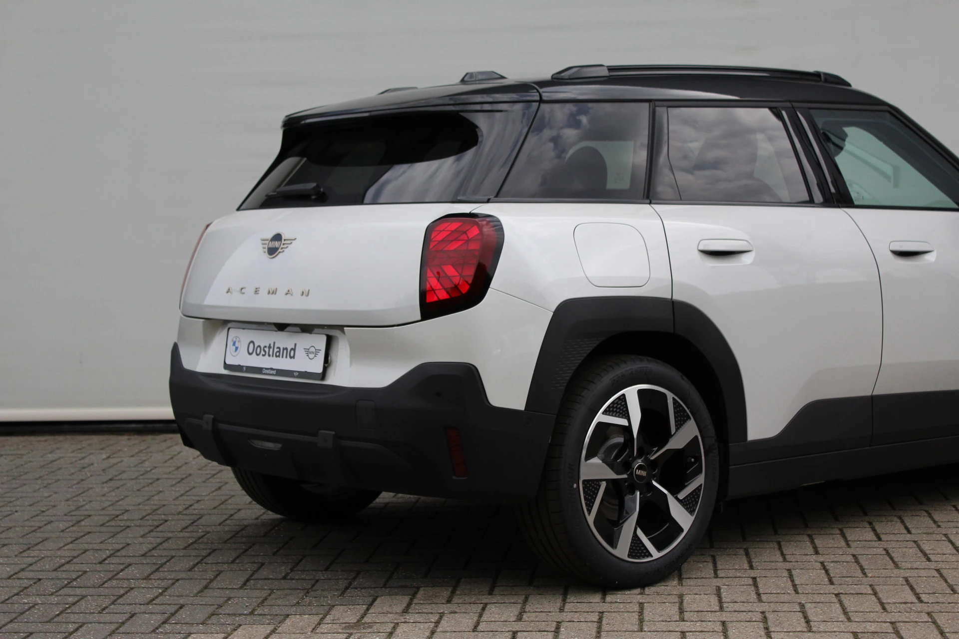 Hoofdafbeelding MINI Aceman