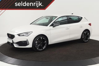 Cupra Leon 1.4 e-Hybrid | Stoel & stuurverwarming | Camera | Sfeerverlichting | Park Assist | Full LED | Keyless | Navigatie | Sportstoelen | PHEV