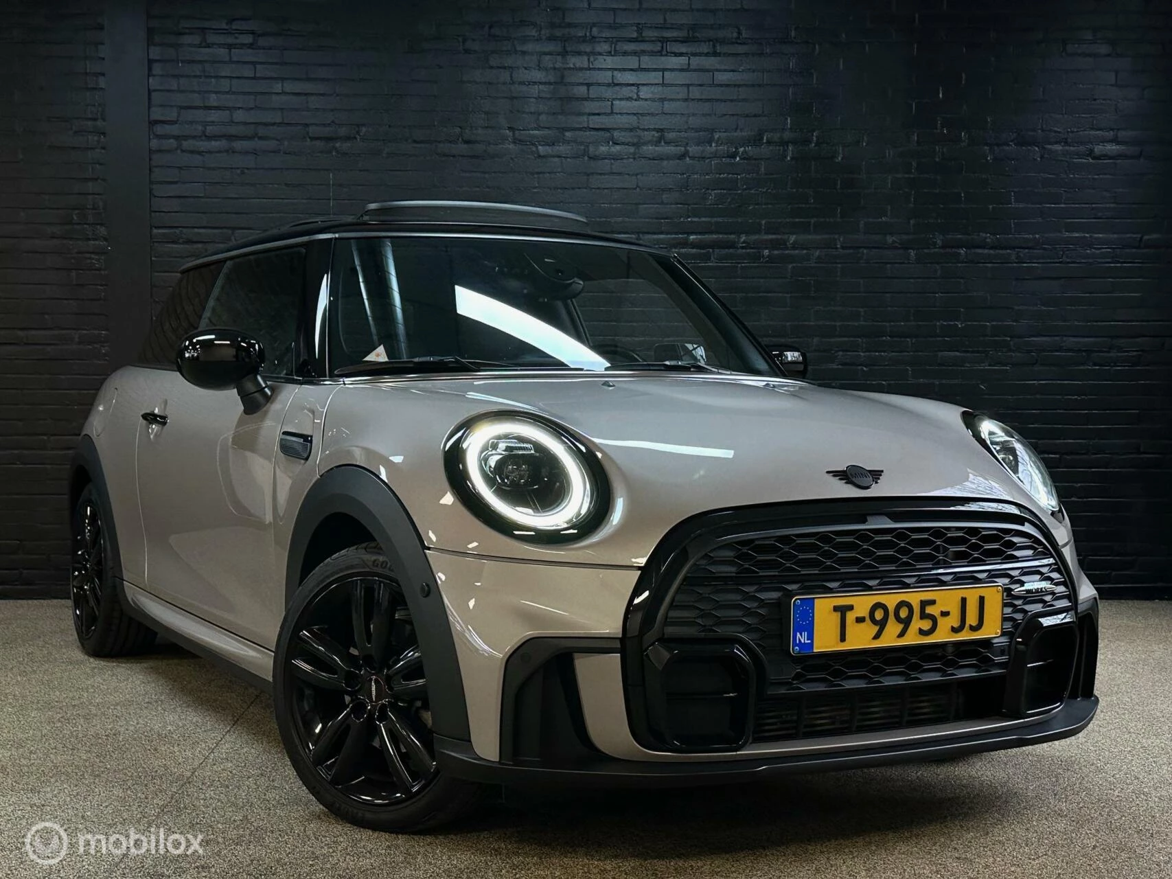 Hoofdafbeelding MINI Cooper