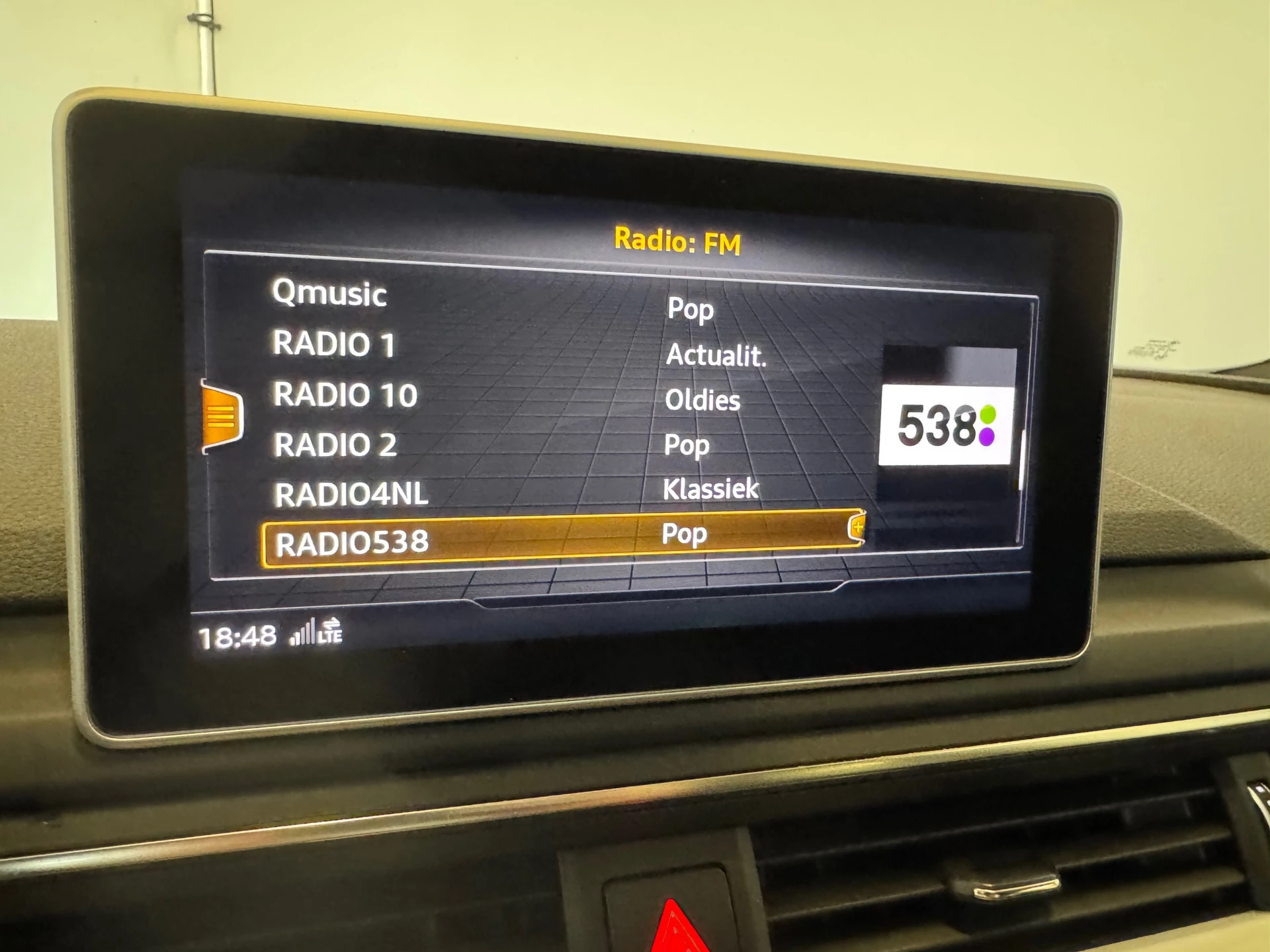 Hoofdafbeelding Audi S4