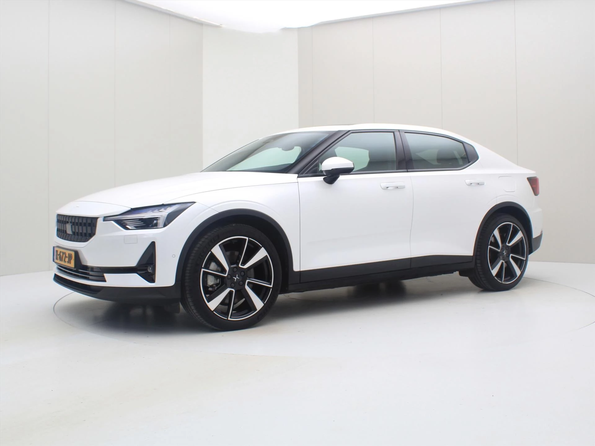 Hoofdafbeelding Polestar 2