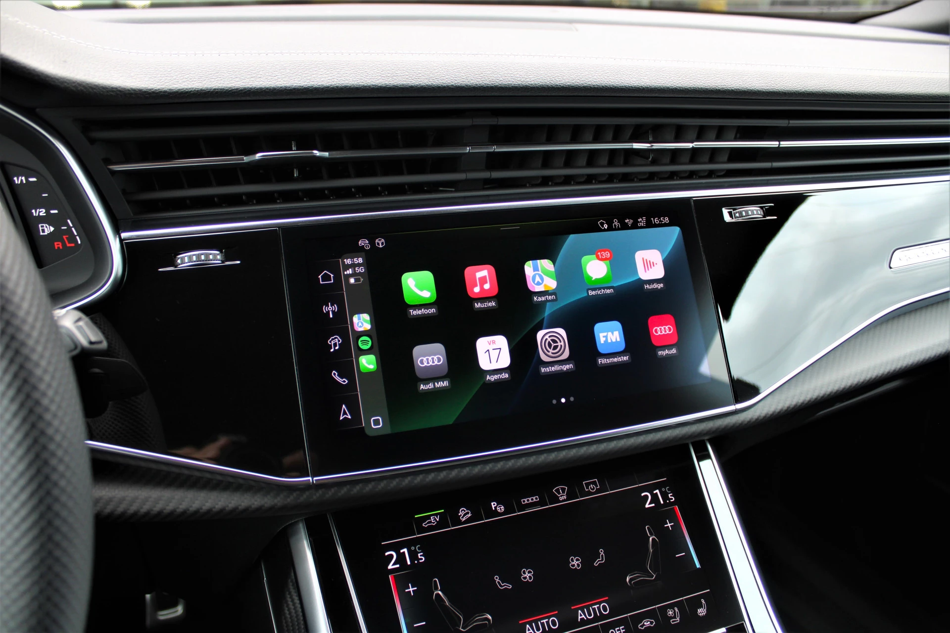 Hoofdafbeelding Audi Q8