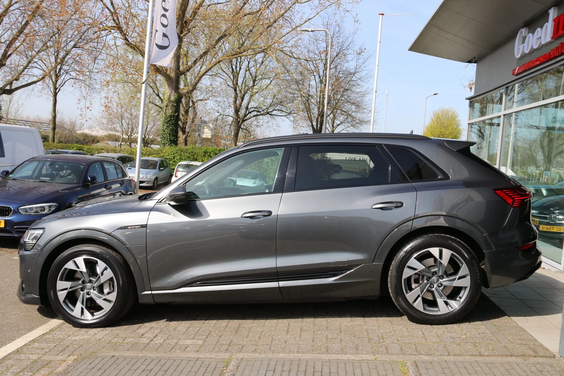 Hoofdafbeelding Audi e-tron