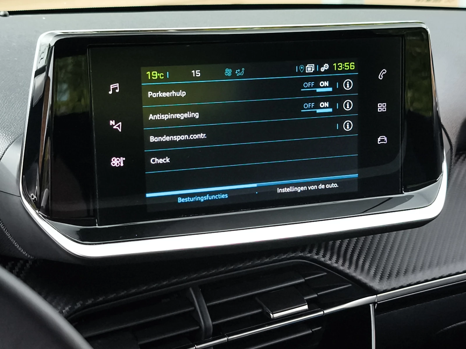 Hoofdafbeelding Peugeot e-208