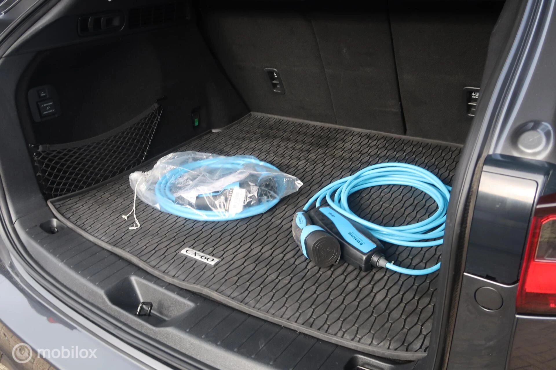 Hoofdafbeelding Mazda CX-60