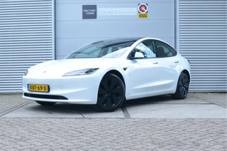 Tesla Model 3 RWD 60 kWh Premium Highland, LFP Accu, AutoPilot4.0 Ryzen (FSD 99,- p/mnd)