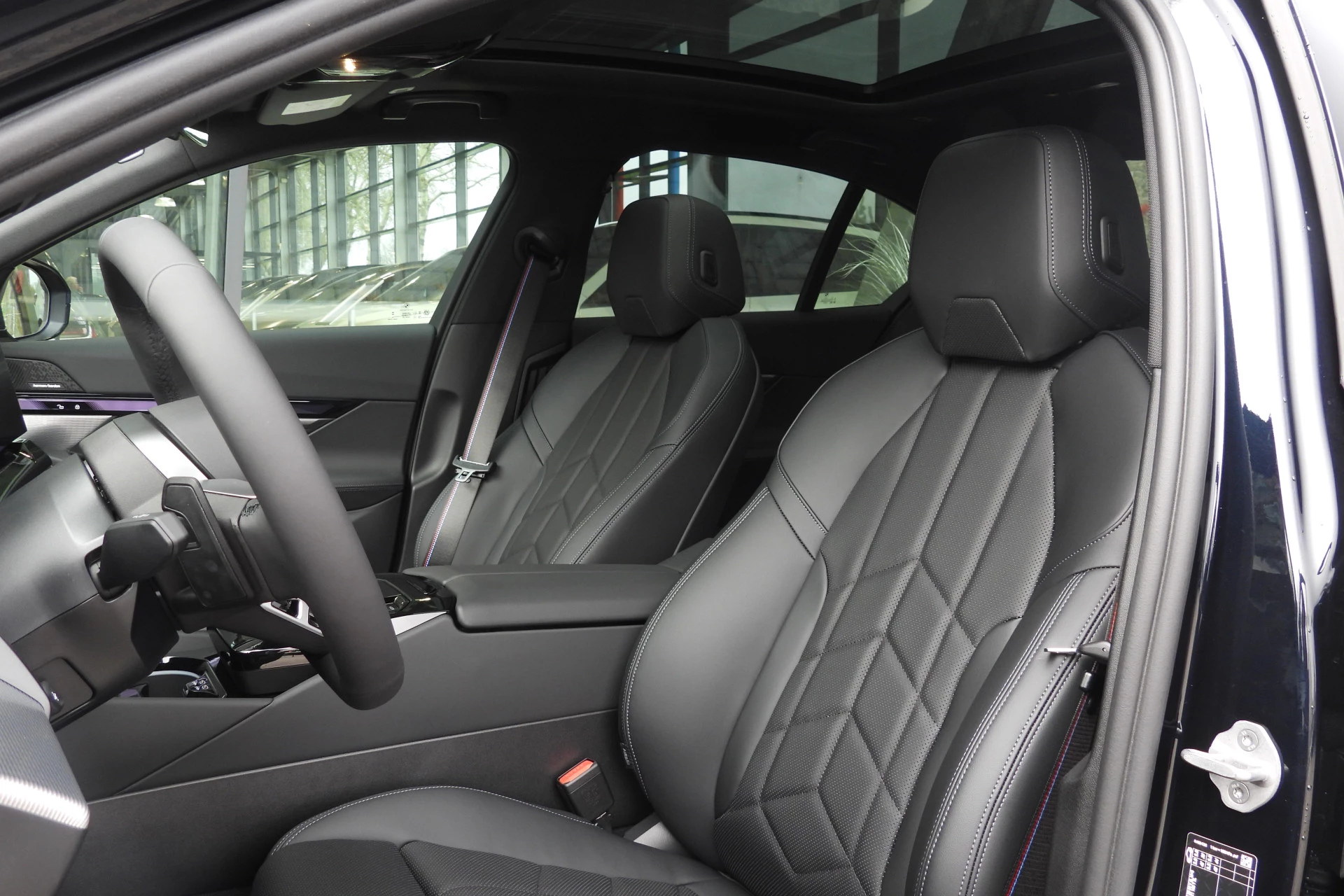 Hoofdafbeelding BMW i5