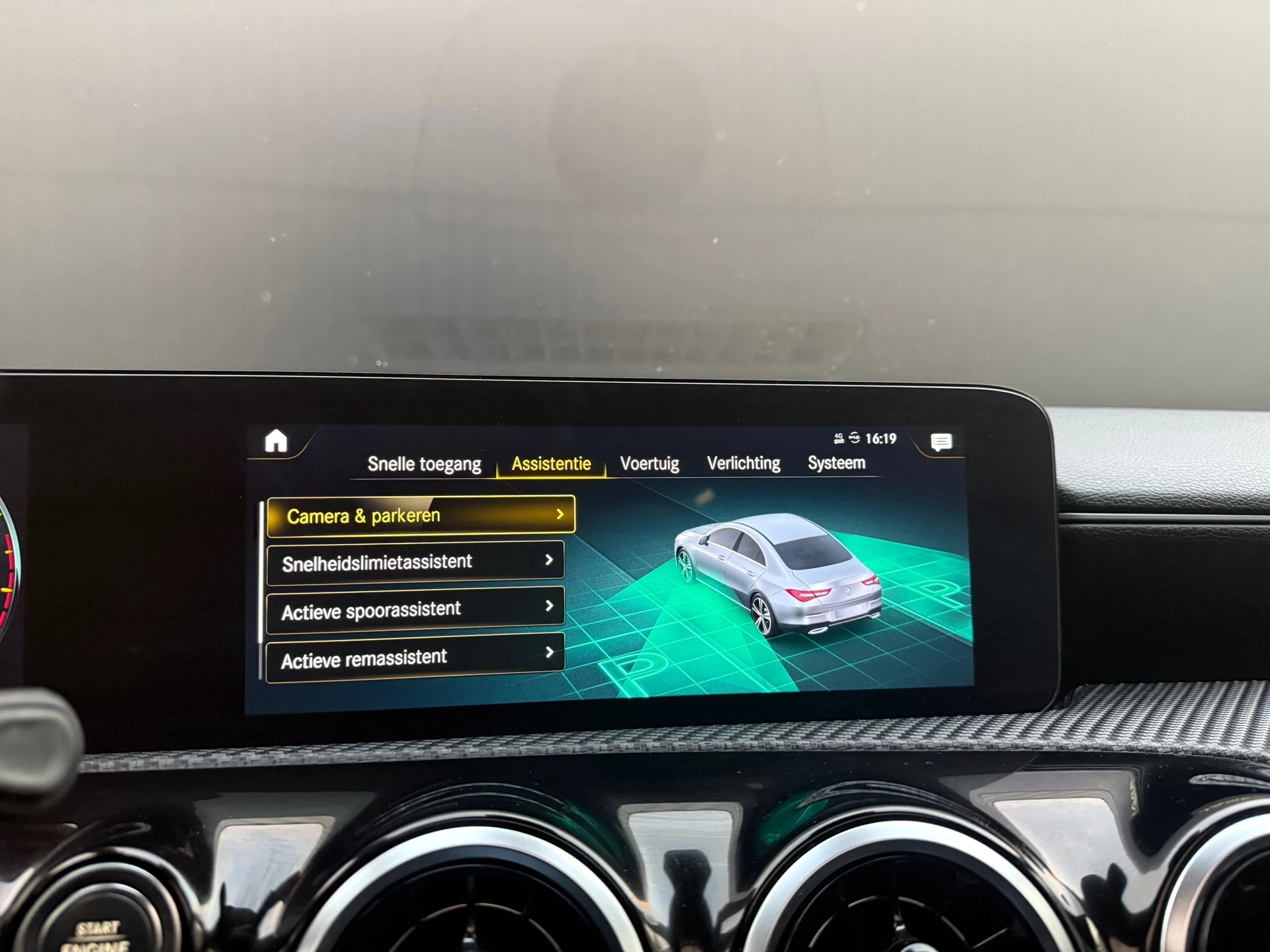 Hoofdafbeelding Mercedes-Benz CLA