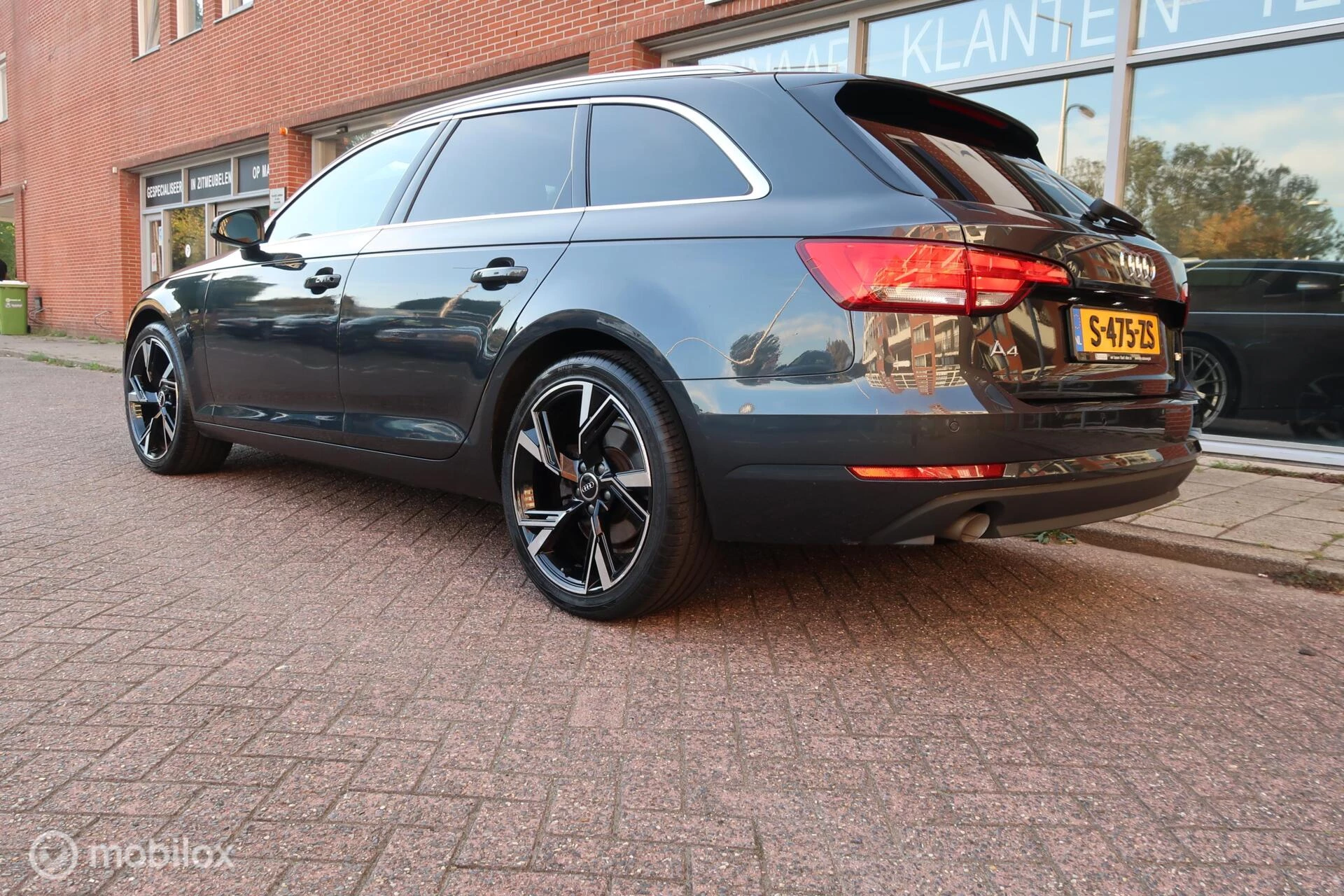 Hoofdafbeelding Audi A4