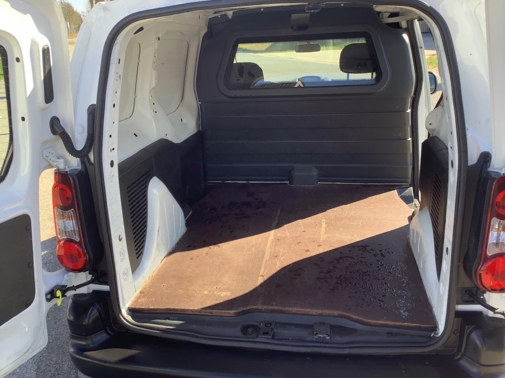 Hoofdafbeelding Peugeot Partner