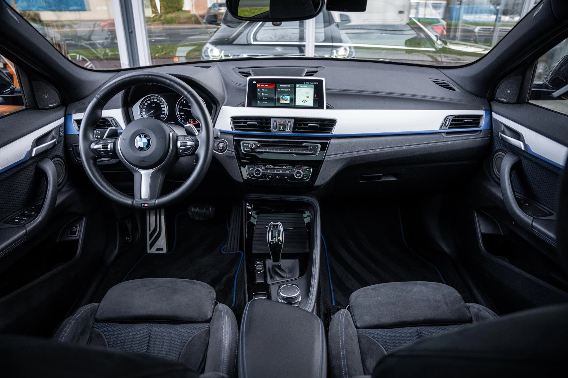 Hoofdafbeelding BMW X2