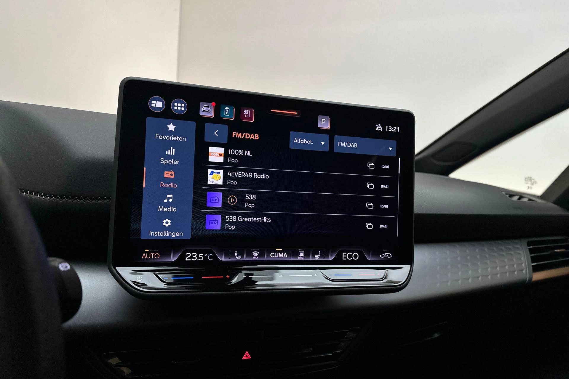 Hoofdafbeelding CUPRA Born