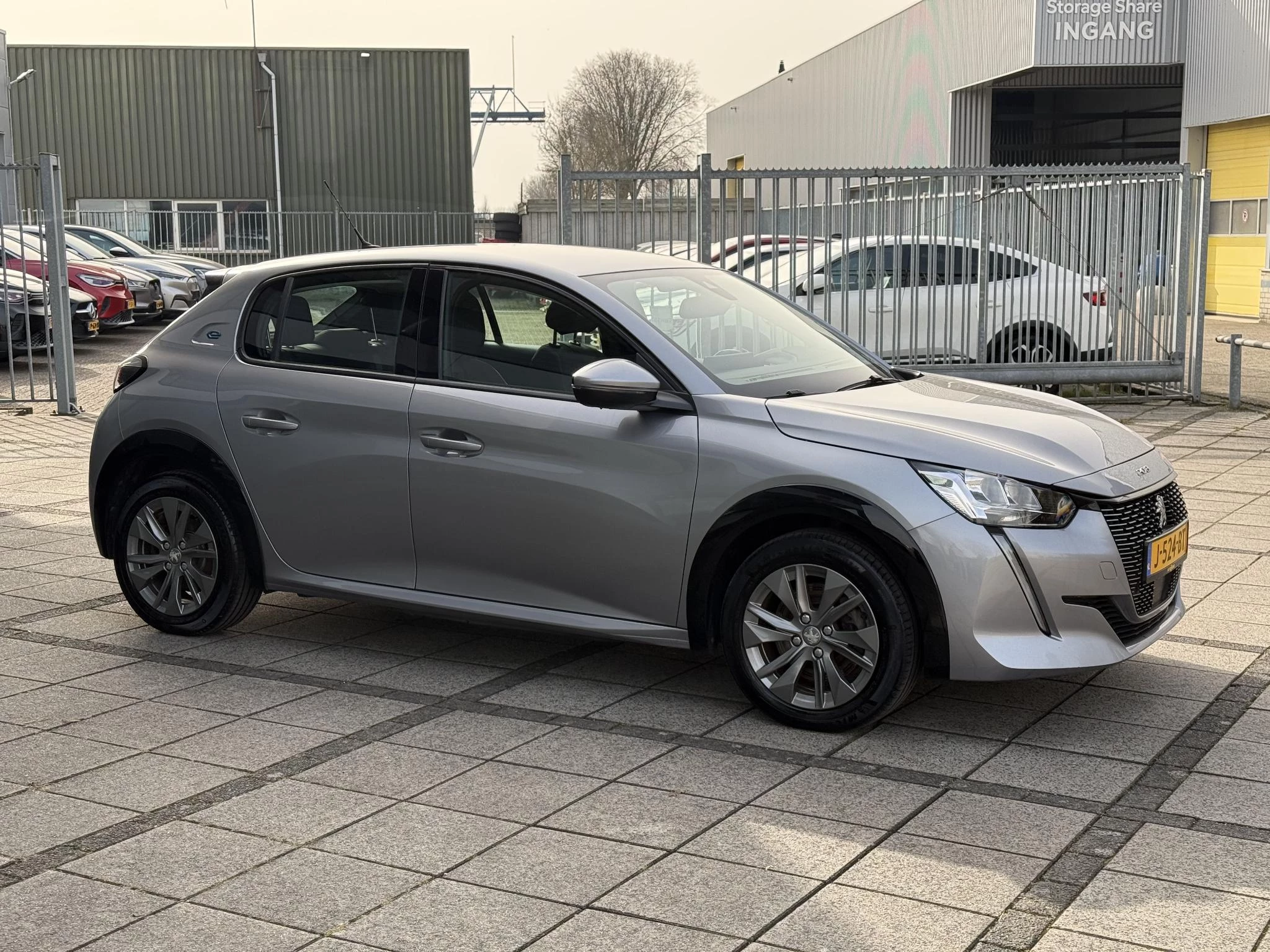 Hoofdafbeelding Peugeot e-208