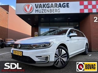 Volkswagen Passat Variant 1.4 TSI GTE // ERGO MASSAGE STOELEN // FULL LED // ADAP. CRUISE // STOELVERWARMING // NAVI // PDC //