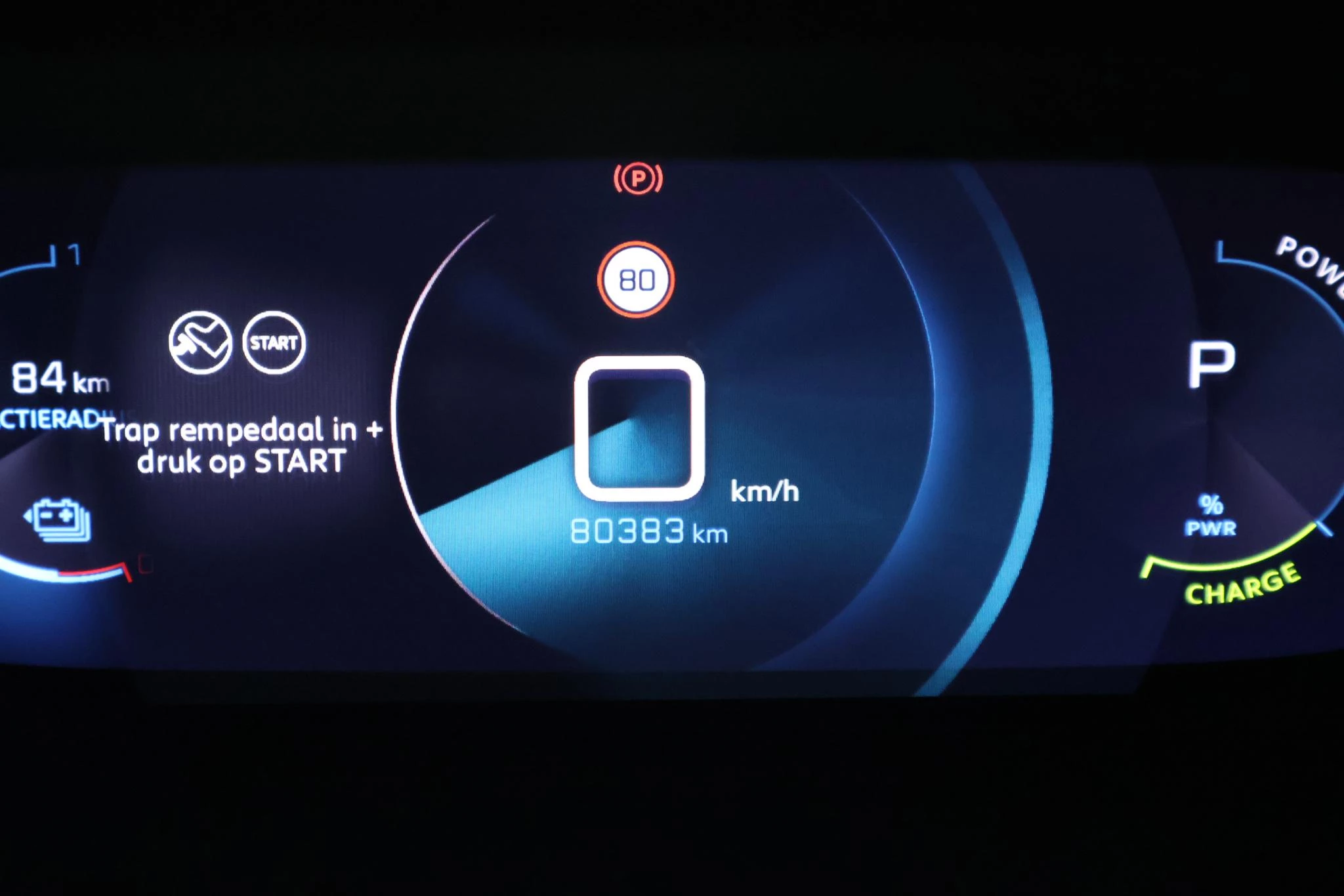 Hoofdafbeelding Peugeot e-208