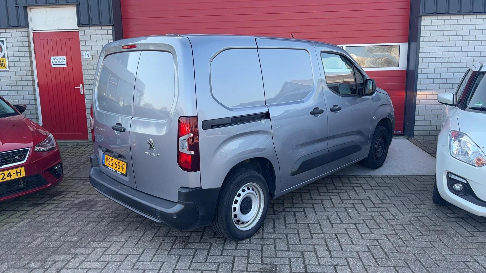 Hoofdafbeelding Peugeot Partner