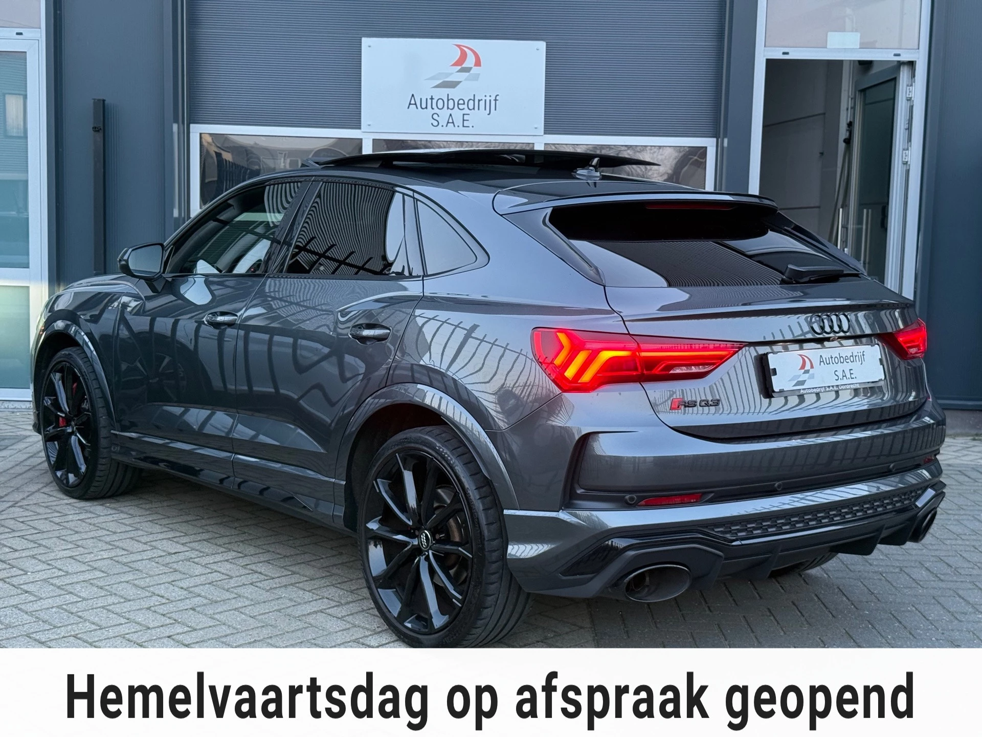 Hoofdafbeelding Audi RSQ3