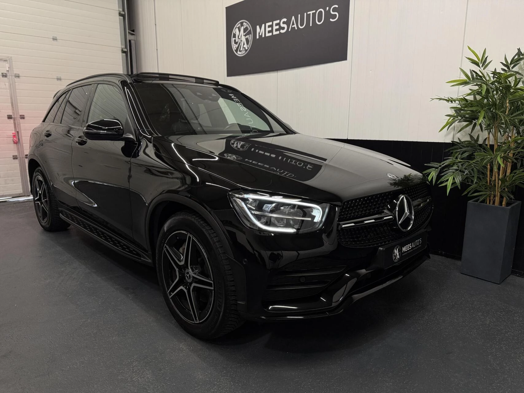 Hoofdafbeelding Mercedes-Benz GLC