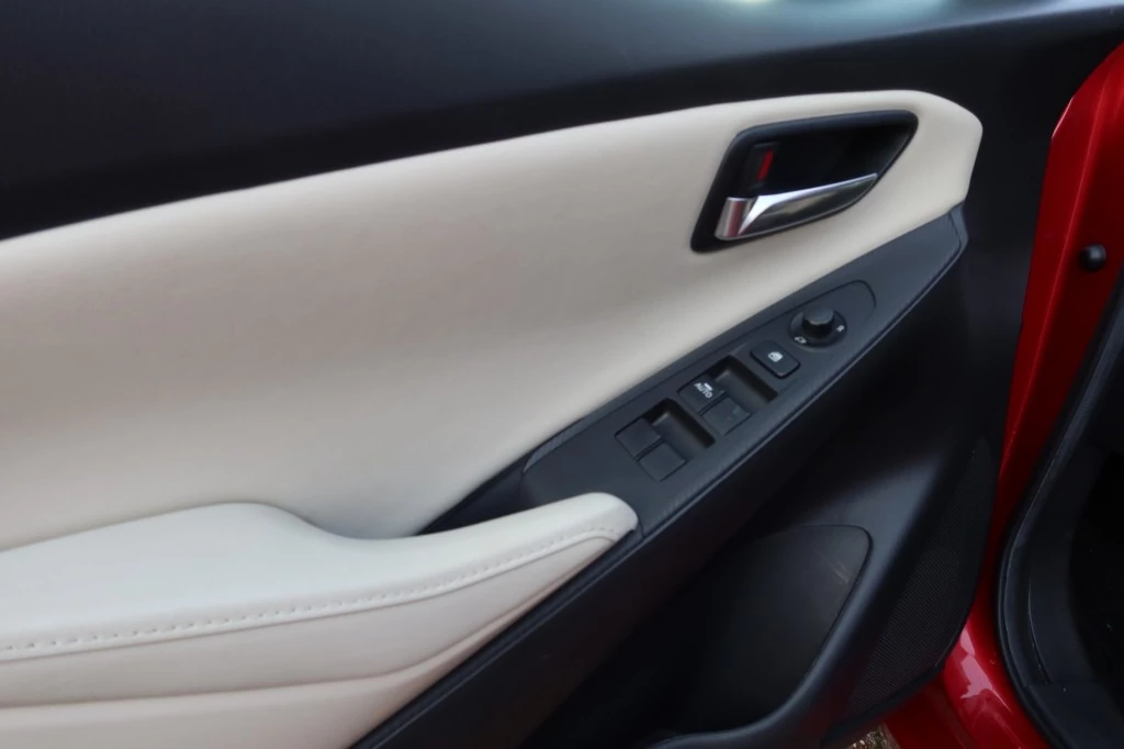 Hoofdafbeelding Mazda 2