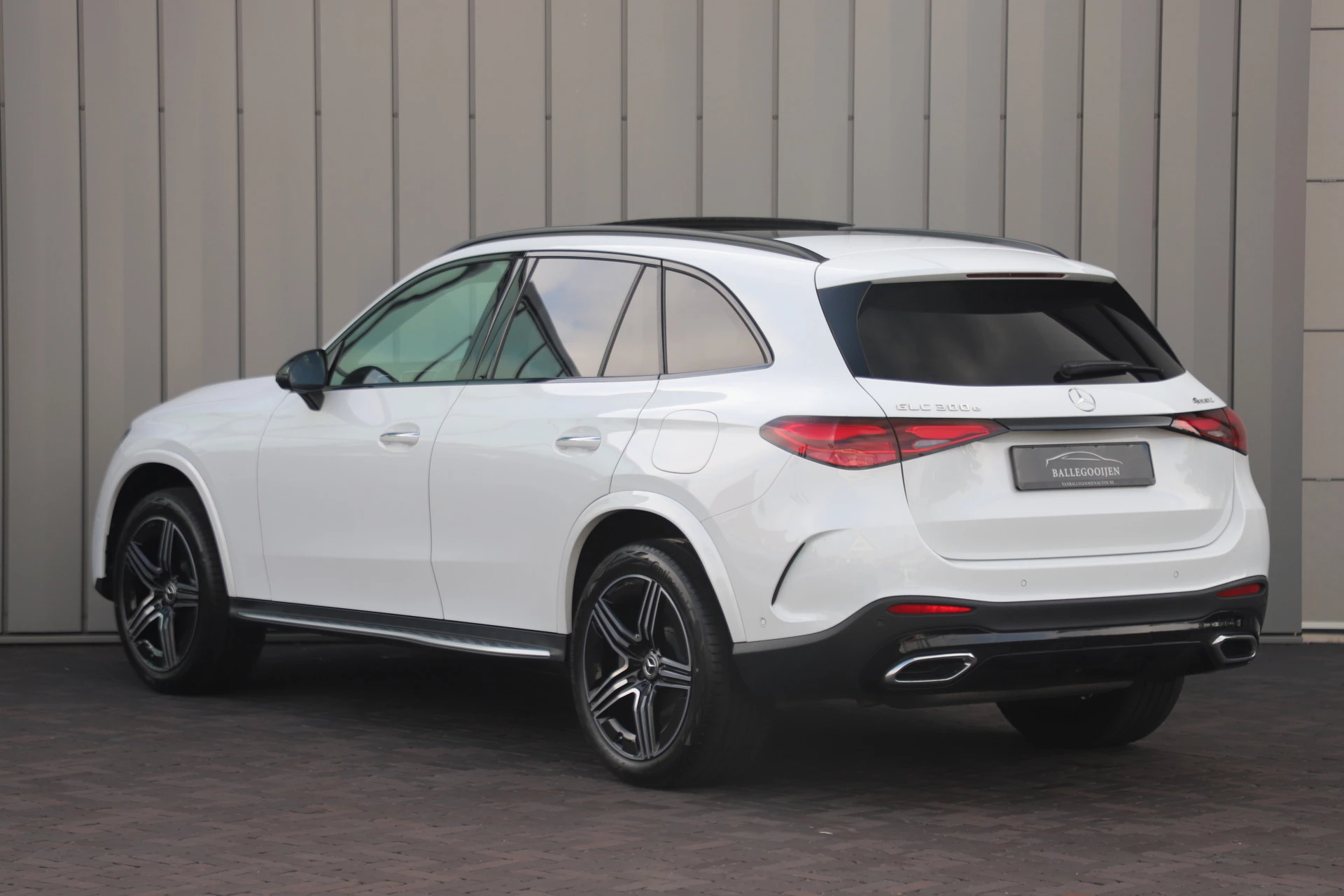 Hoofdafbeelding Mercedes-Benz GLC