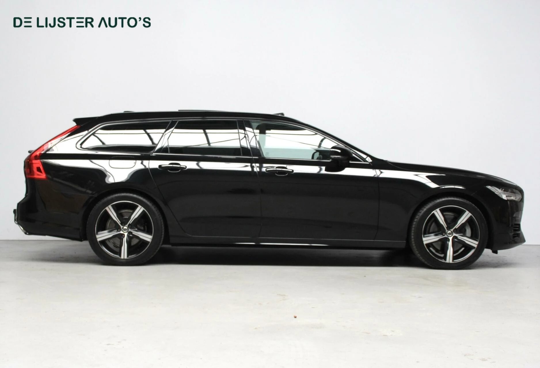 Hoofdafbeelding Volvo V90