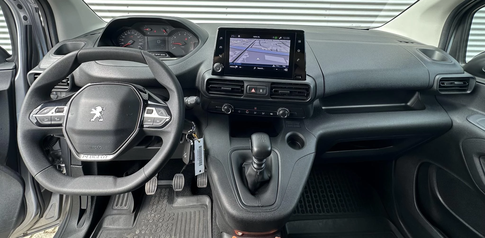 Hoofdafbeelding Peugeot Partner
