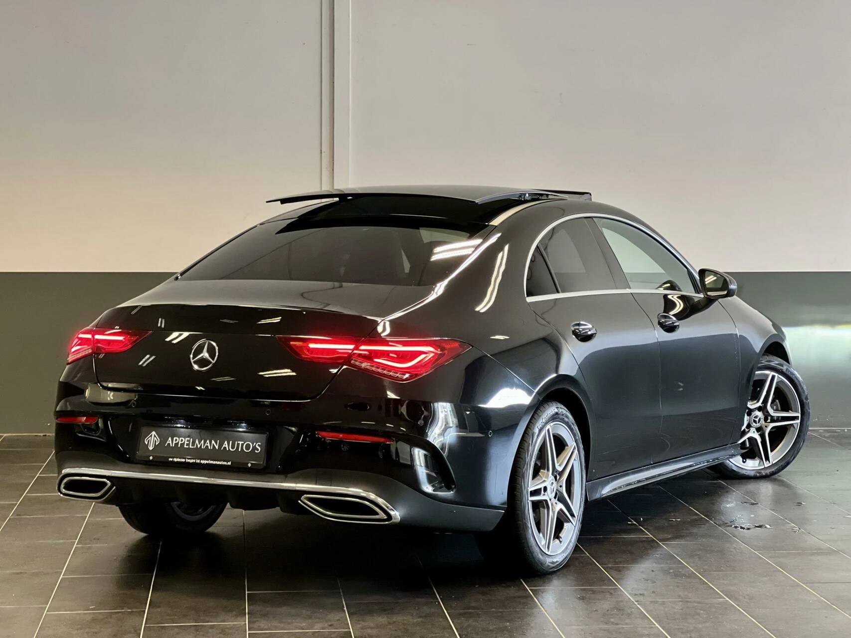 Hoofdafbeelding Mercedes-Benz CLA