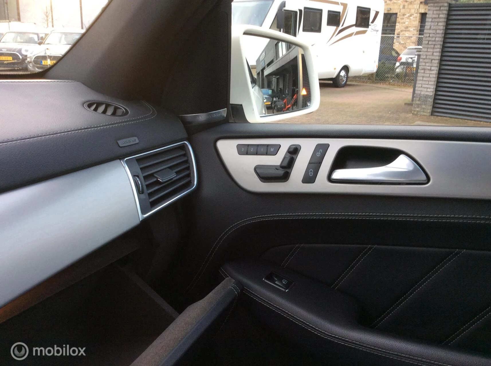 Hoofdafbeelding Mercedes-Benz M-Klasse