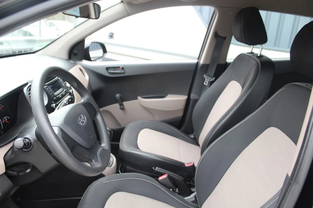 Hoofdafbeelding Hyundai i10