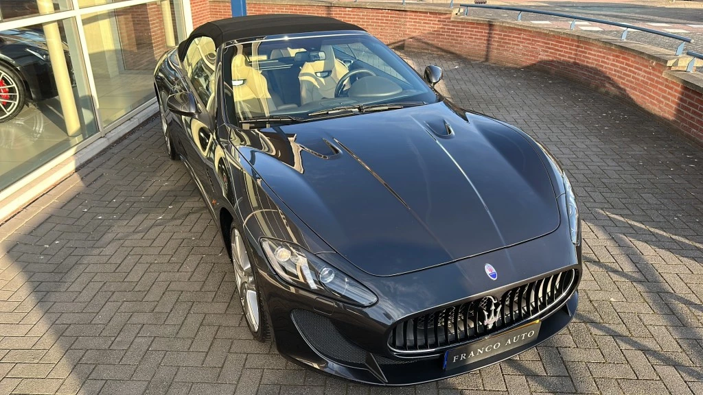 Hoofdafbeelding Maserati GranCabrio