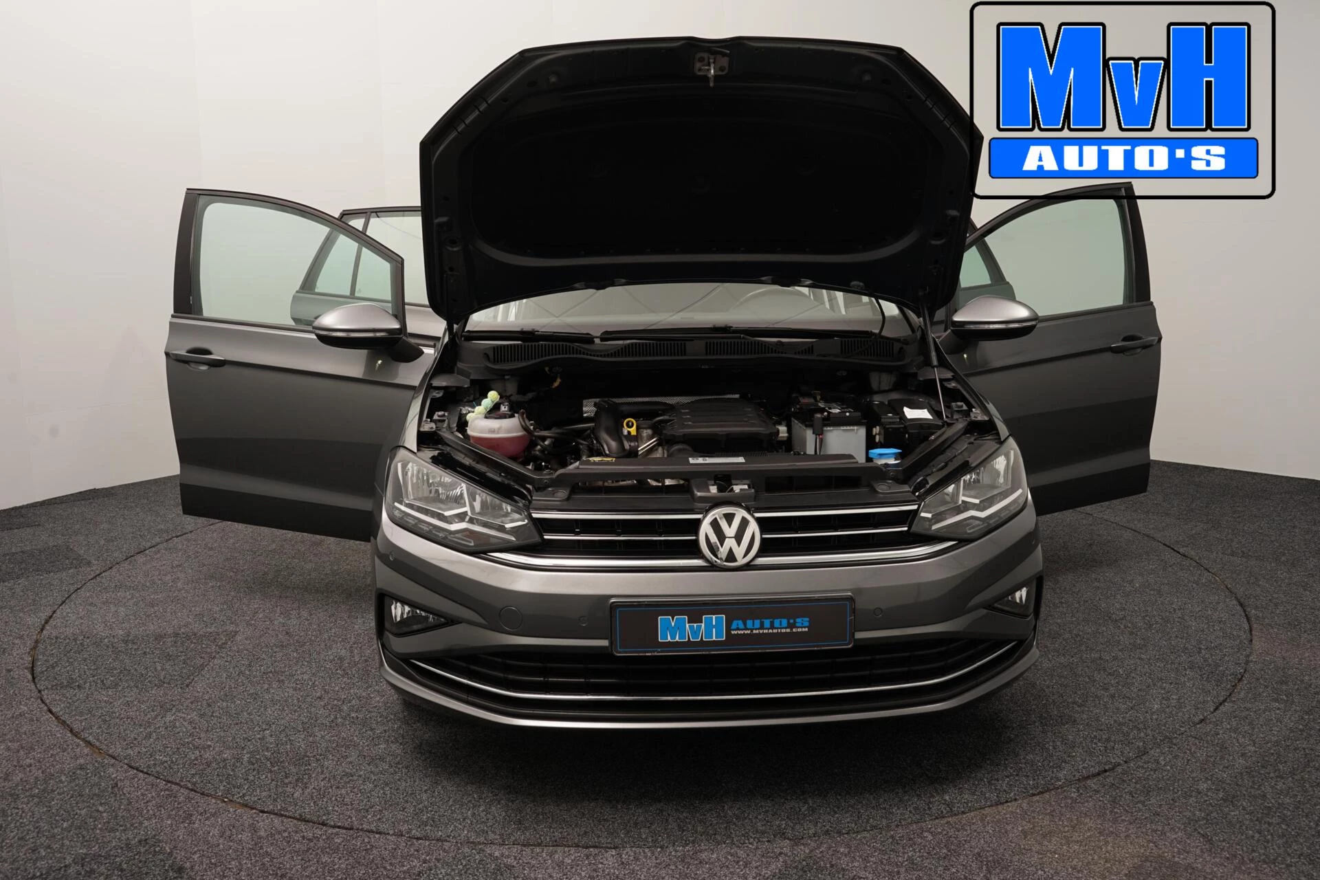 Hoofdafbeelding Volkswagen Golf Sportsvan
