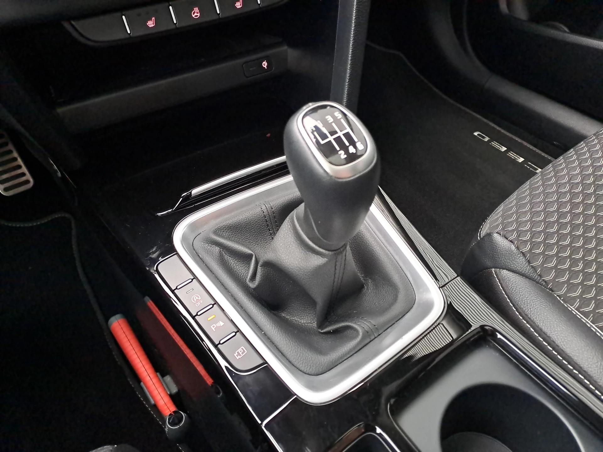 Hoofdafbeelding Kia Ceed Sportswagon