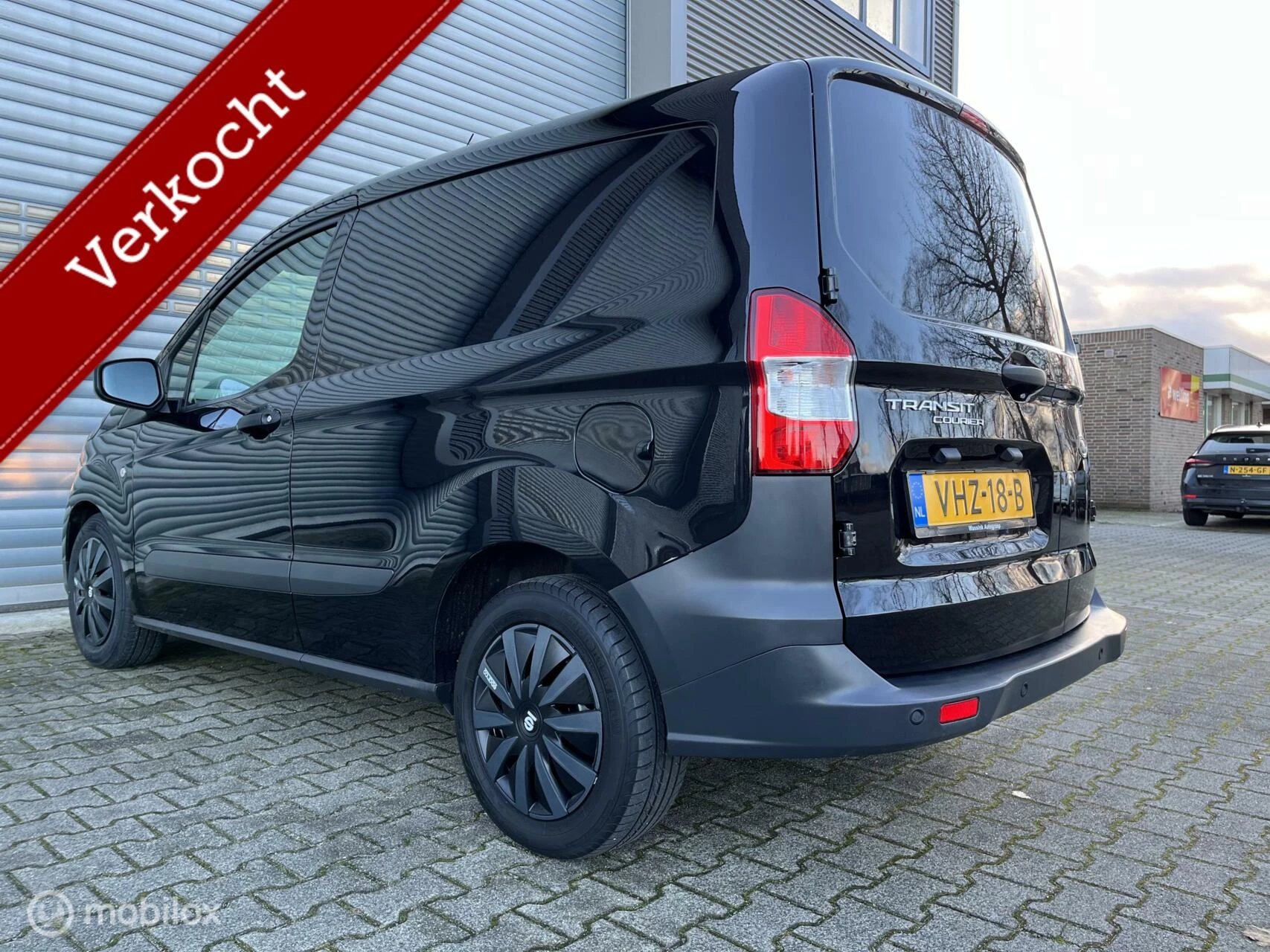 Hoofdafbeelding Ford Transit Courier