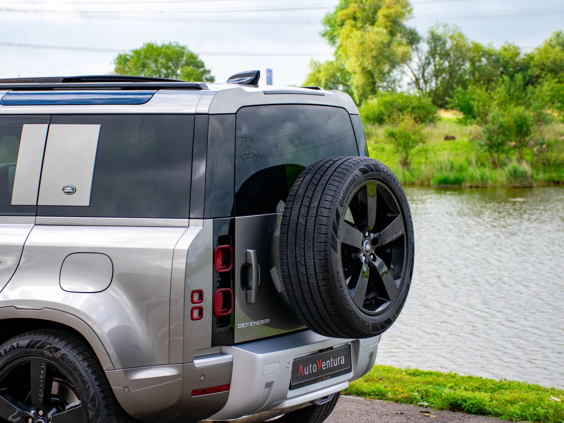 Hoofdafbeelding Land Rover Defender