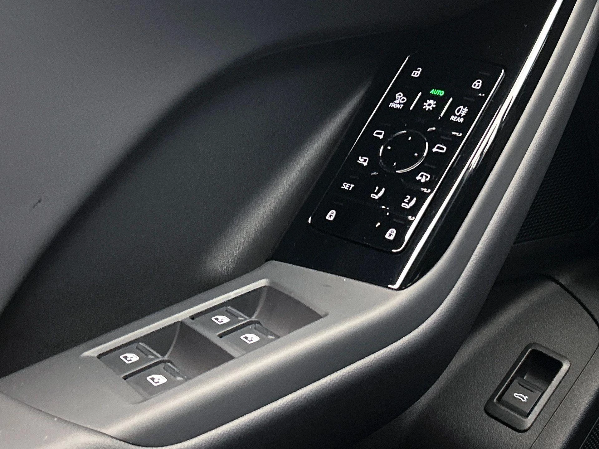 Hoofdafbeelding Audi Q6 e-tron