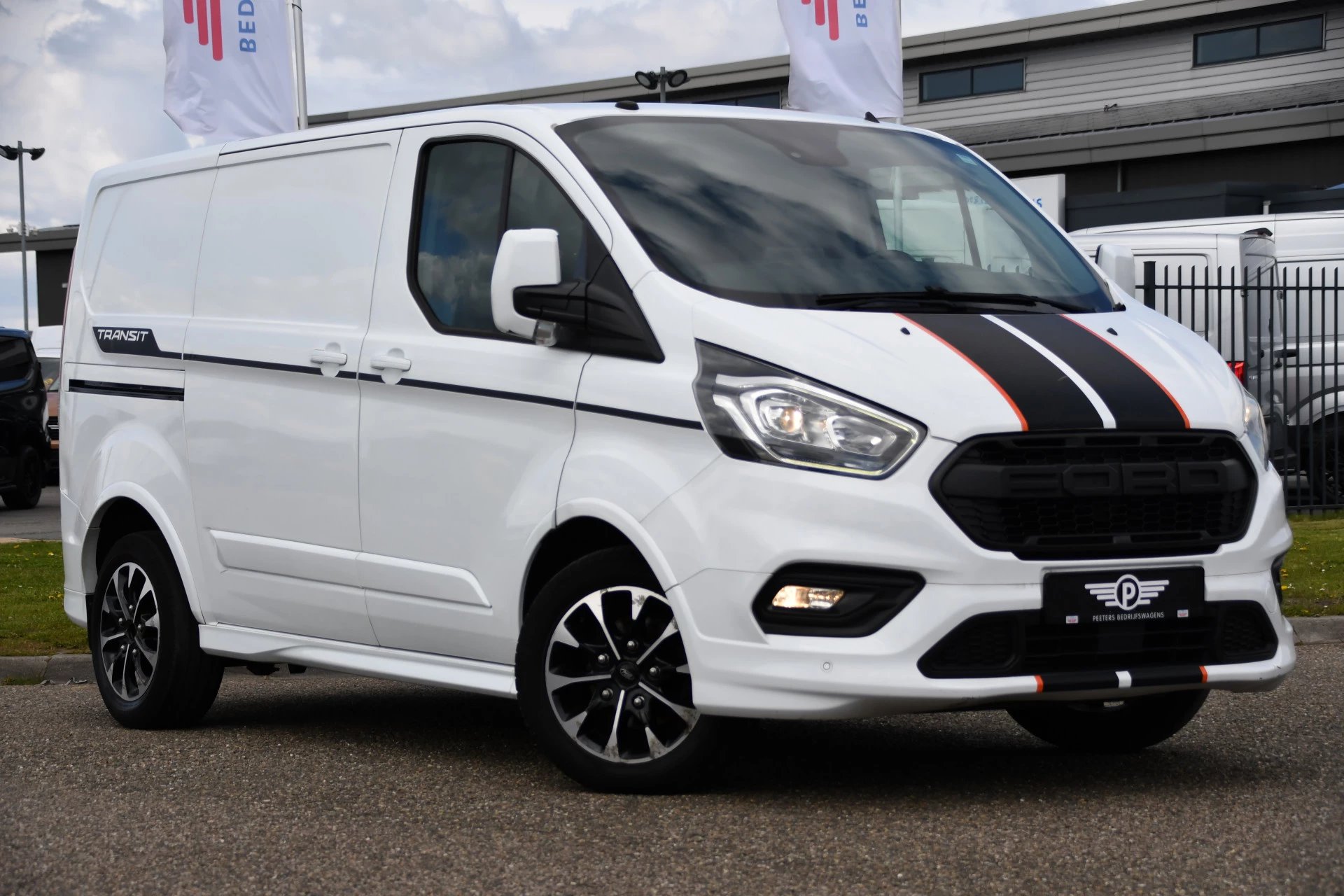 Hoofdafbeelding Ford Transit Custom