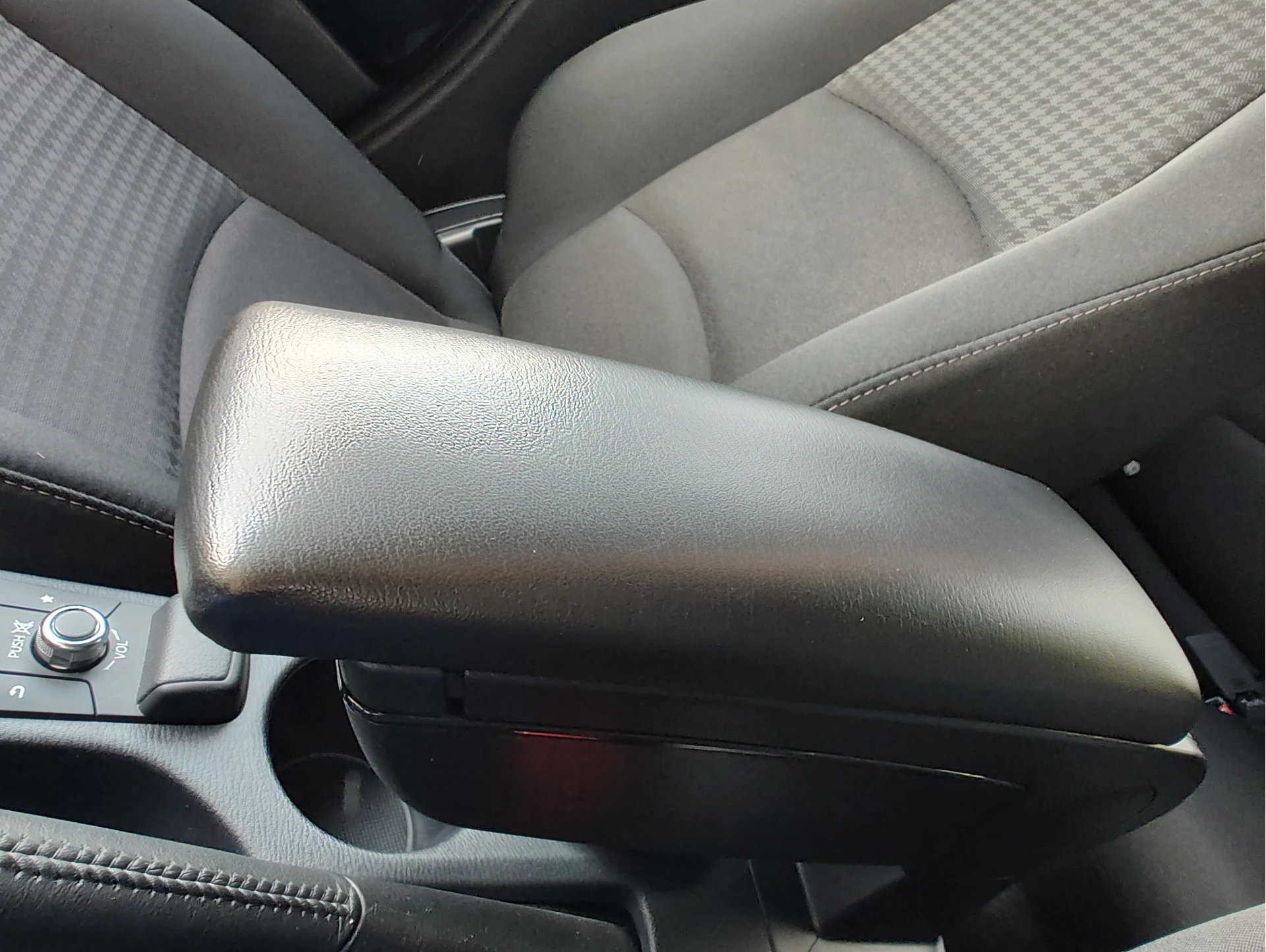 Hoofdafbeelding Mazda 2
