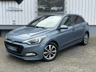 Hoofdafbeelding Hyundai i20 Hyundai i20 1.0 T-GDI 120pk Premium | Navi | Camera | 16'' | Stoel+stuurverw.